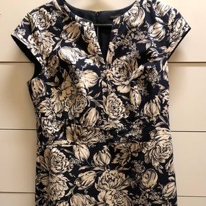 Ann Taylor sheath dress size 4